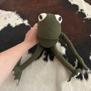 Readymade Japan frogman